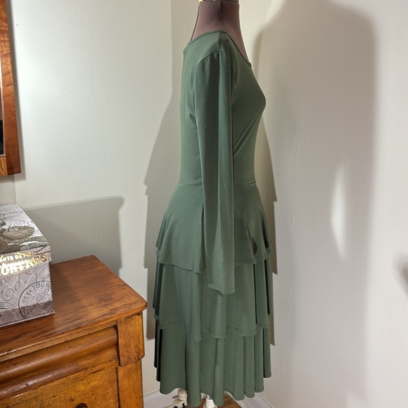 LuLaRoe Georgia Three Tiered Dress In Green Size S - Picture 5 of 7